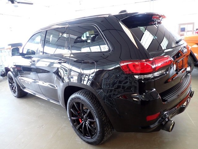 Certified 2020 Jeep Grand Cherokee SRT w/ Trailer Tow Group IV image 3