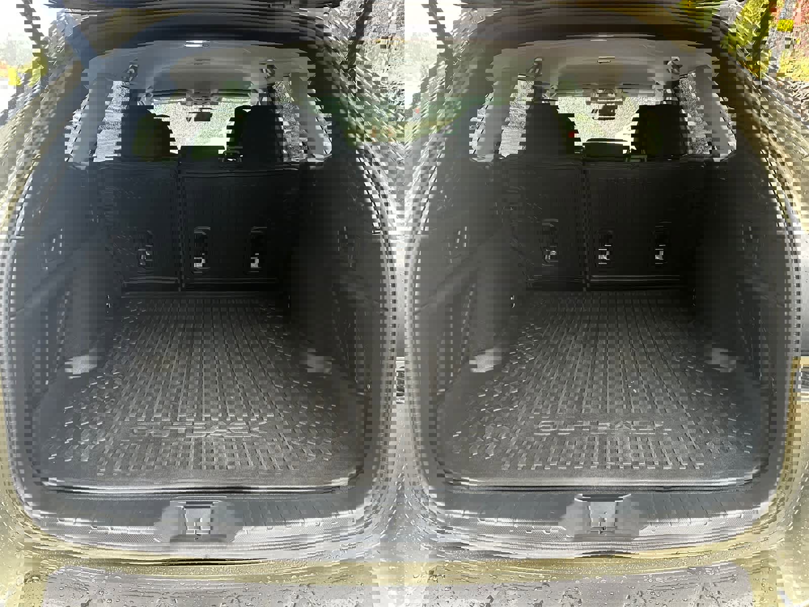 Used 2022 Subaru Outback Premium image 25