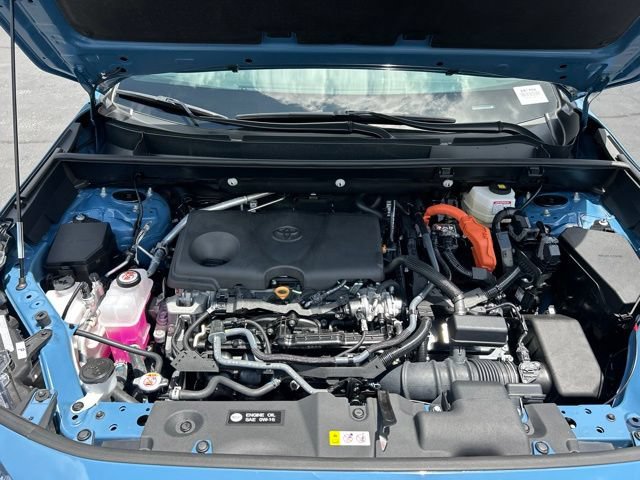 Used 2025 Toyota RAV4 XSE AWD/4WD image 15
