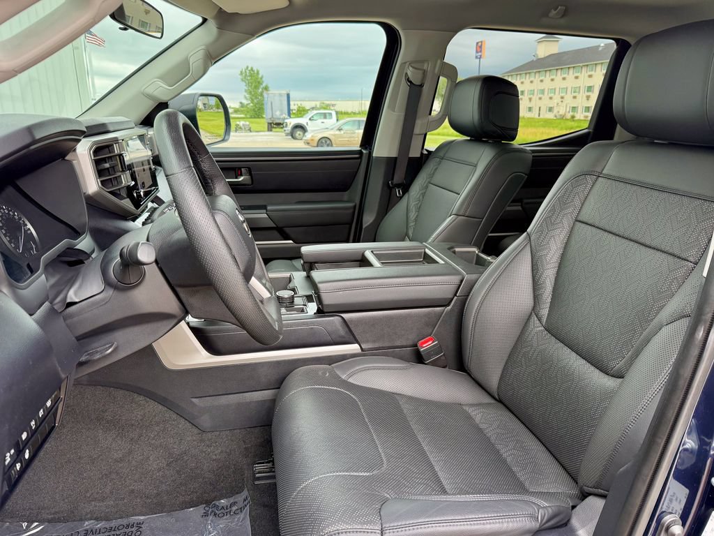 Used 2023 Toyota Tundra SR5 w/ SR5 Premium Package AWD/4WD image 11