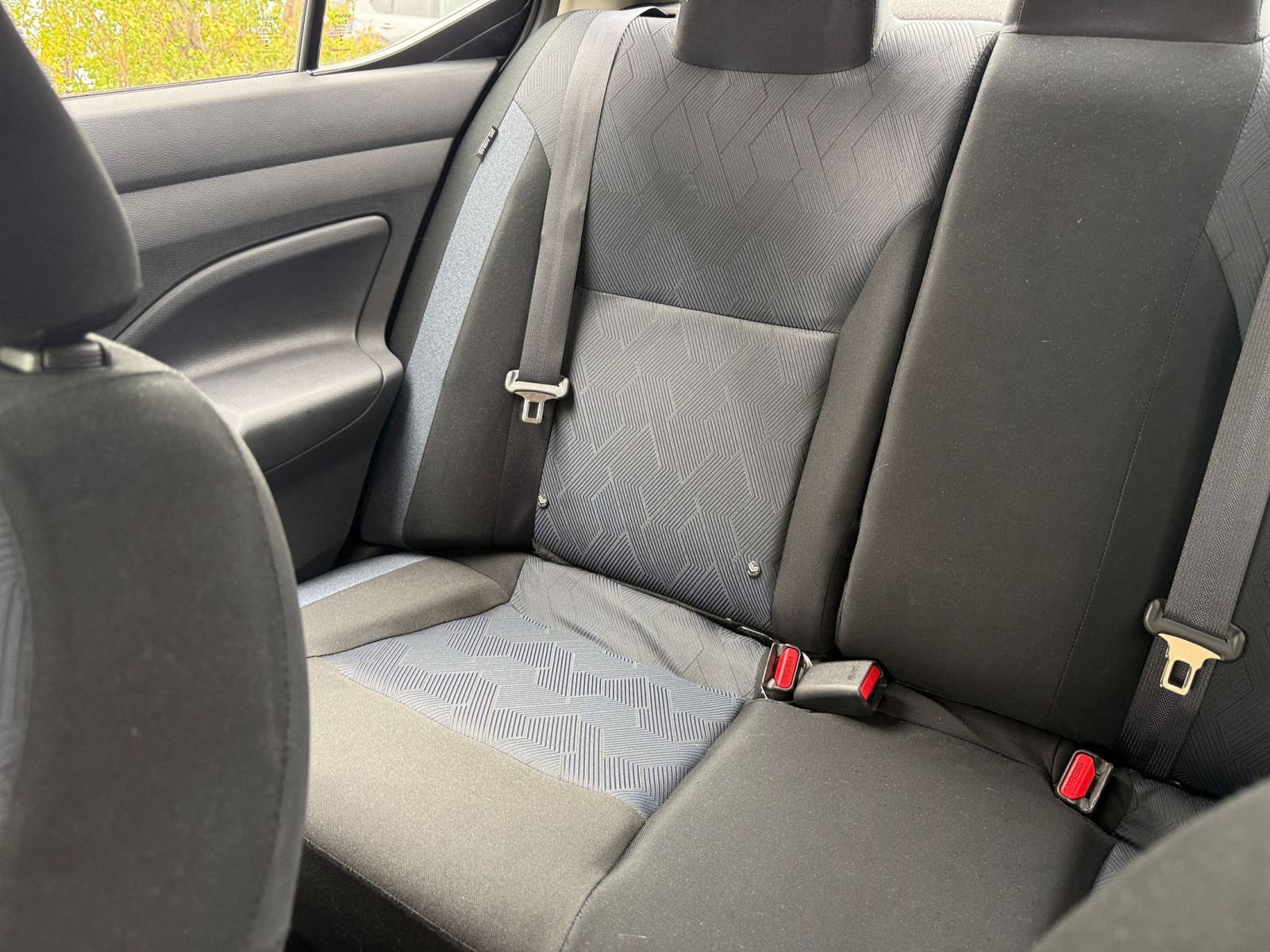 Used 2025 Nissan Versa SV FWD image 39