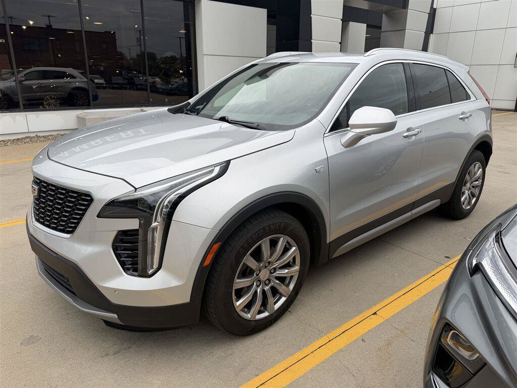 Used 2019 Cadillac XT4 Premium Luxury w/ Cold Weather Package AWD/4WD image 1