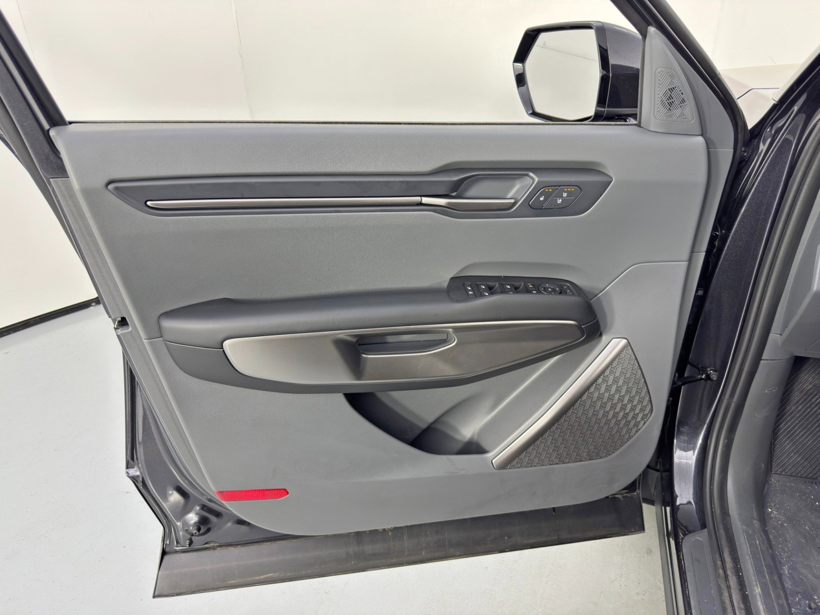 Used 2025 Kia EV9 Wind image 43