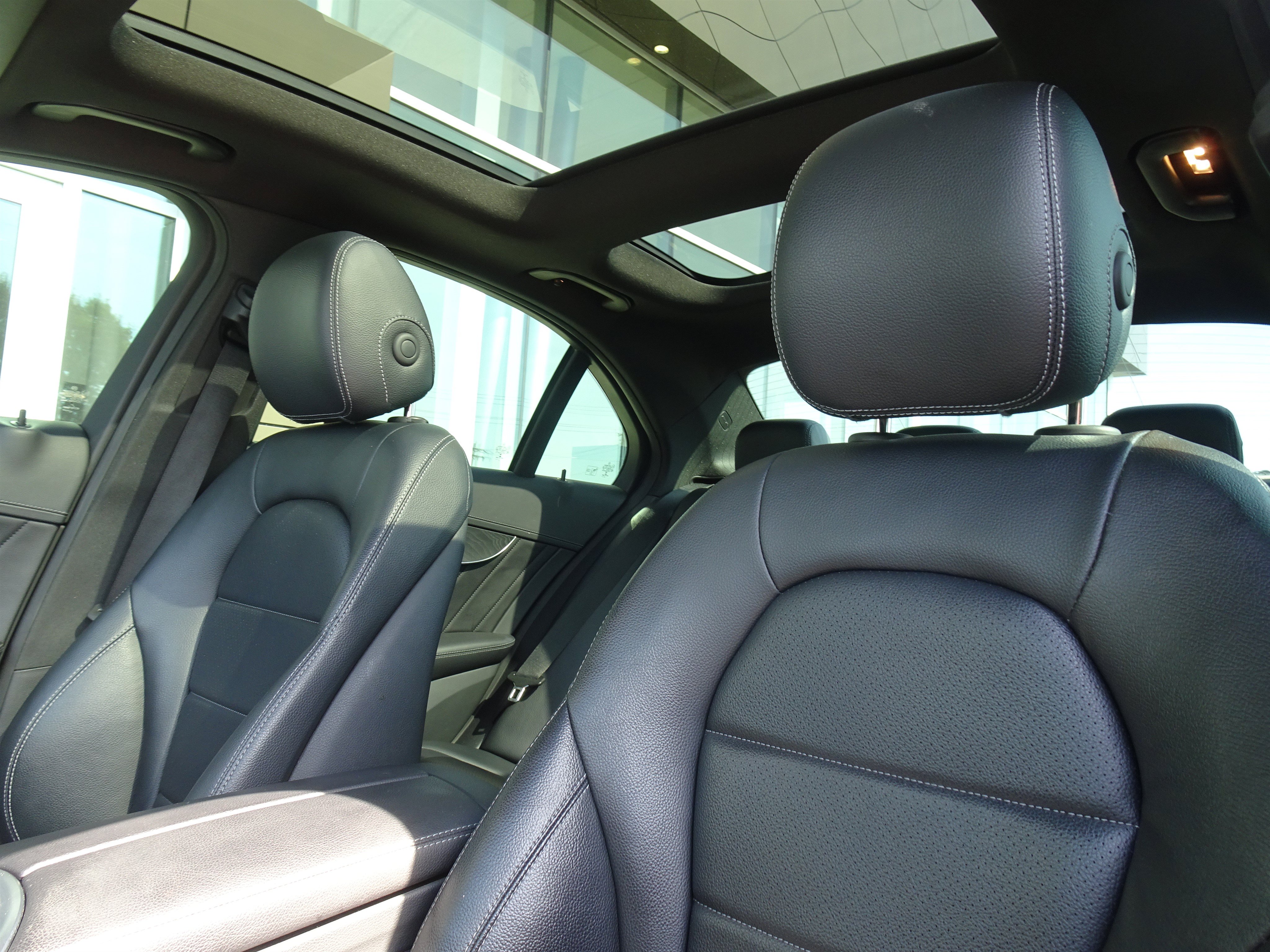 Used 2015 Mercedes-Benz C 300 4MATIC Sedan image 10