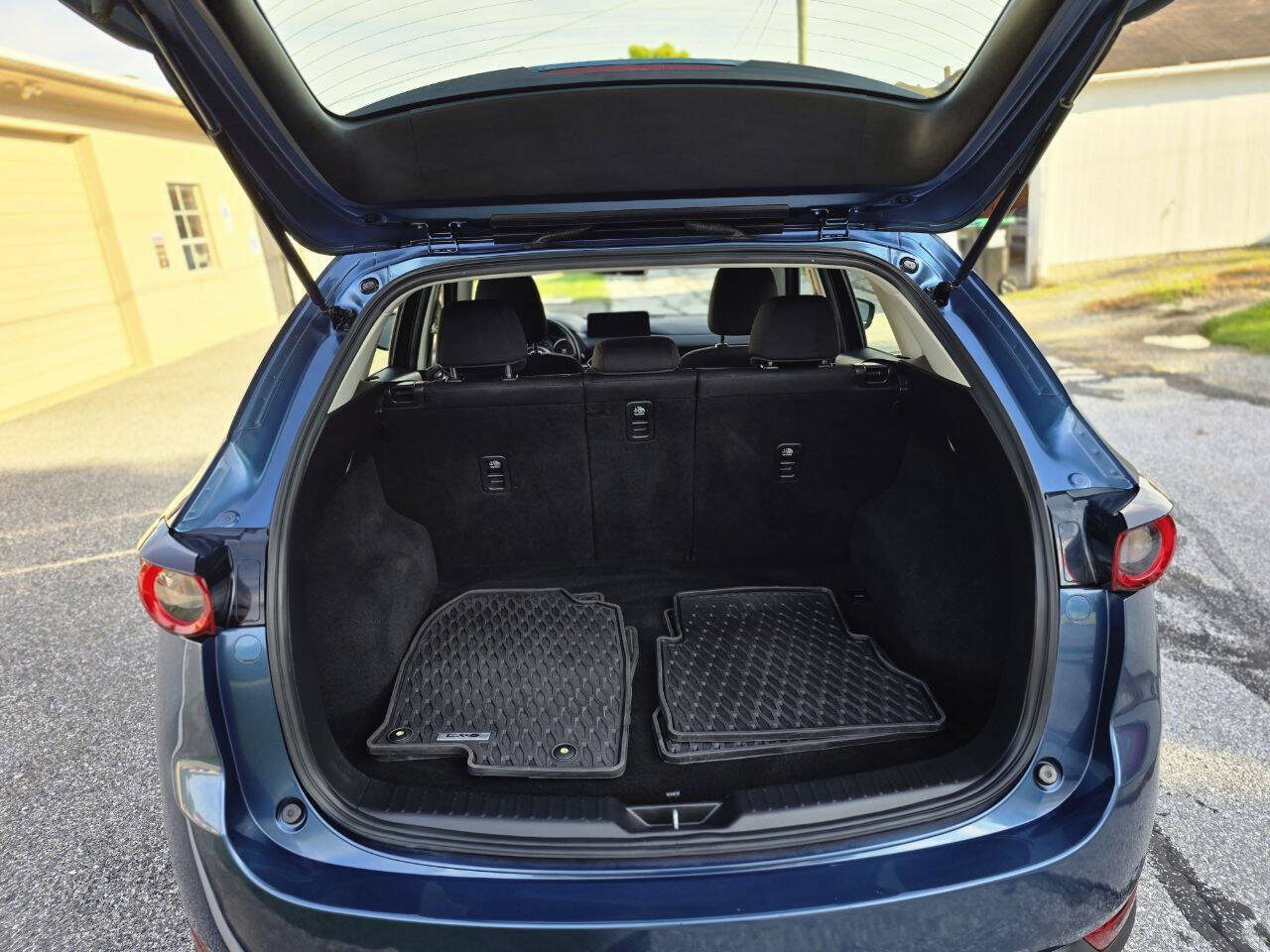 Used 2021 MAZDA CX-5 Sport AWD/4WD image 17