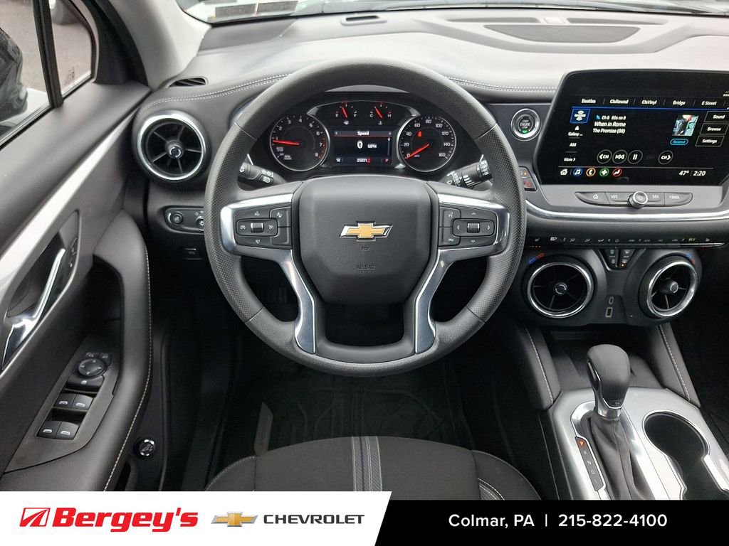 Certified 2023 Chevrolet Blazer LT w/ Convenience Package image 14