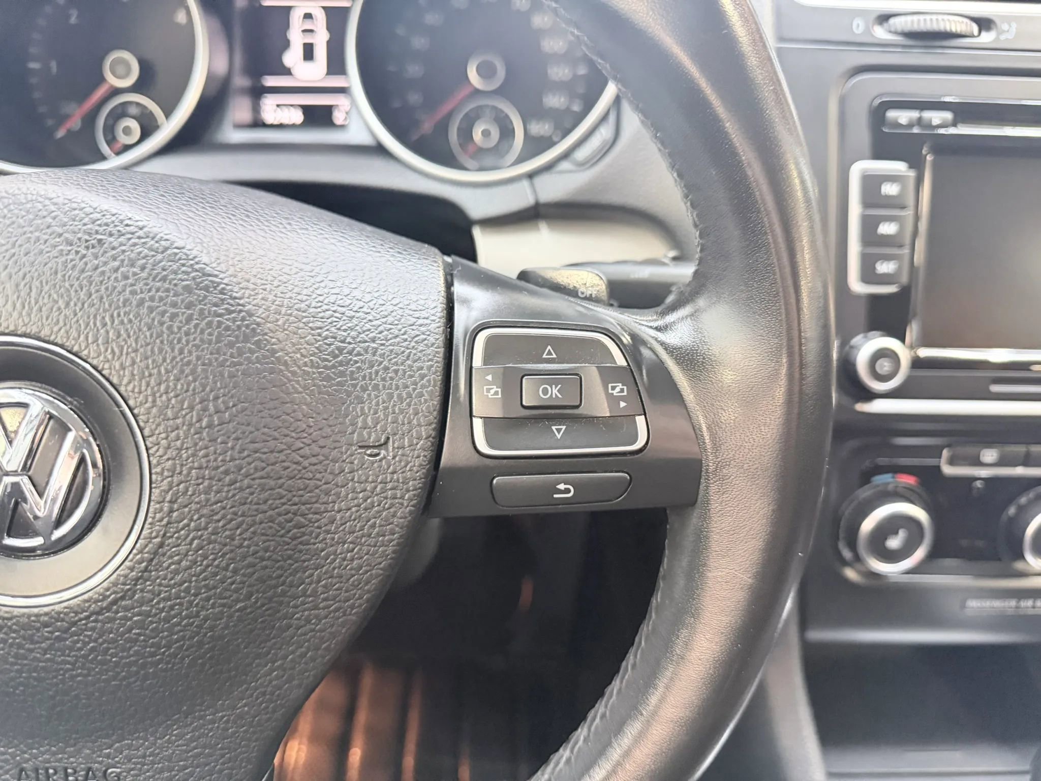 Used 2013 Volkswagen Golf TDI image 18