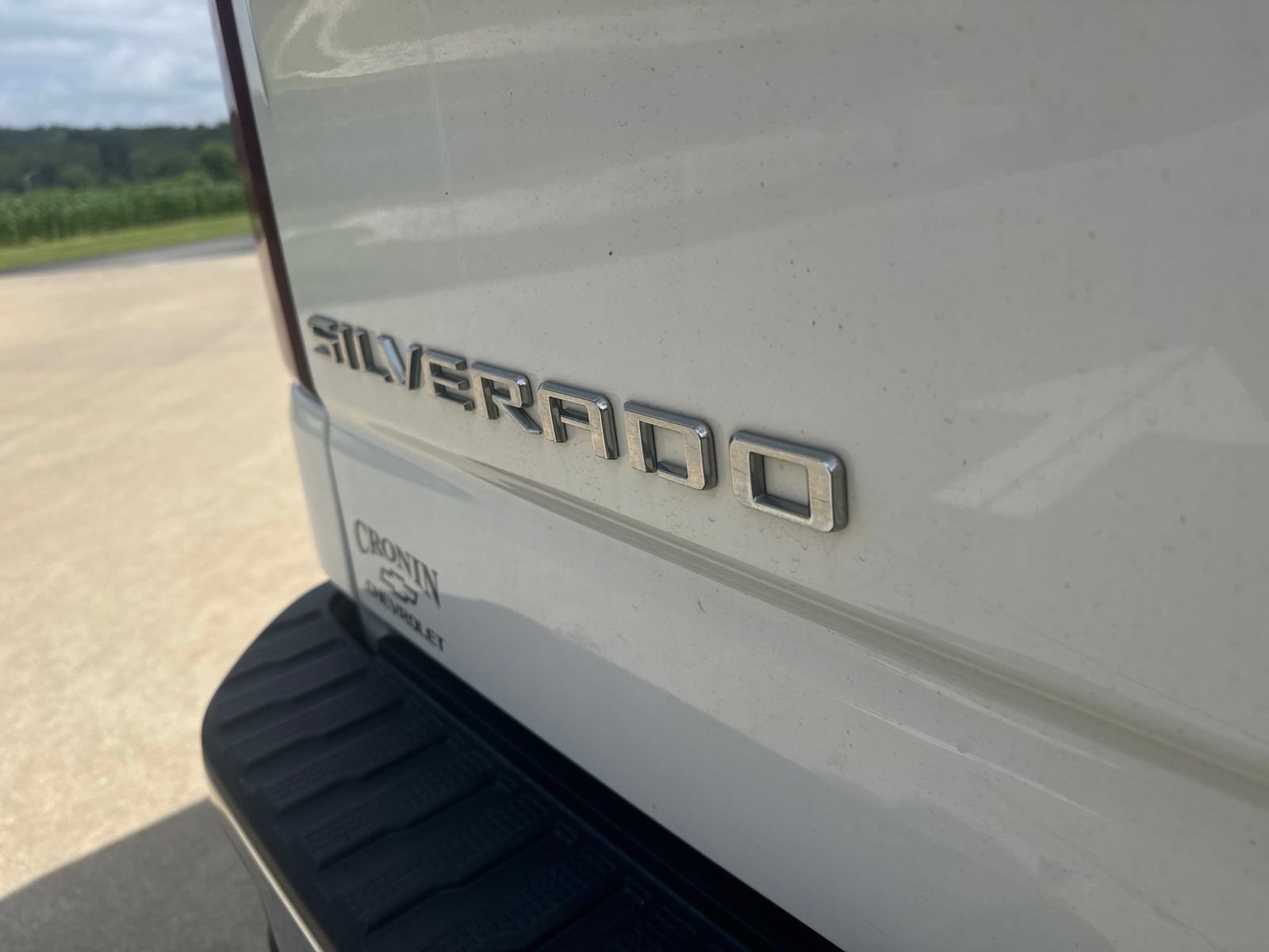 Used 2019 Chevrolet Silverado 1500 LT w/ All-Star Edition AWD/4WD image 12