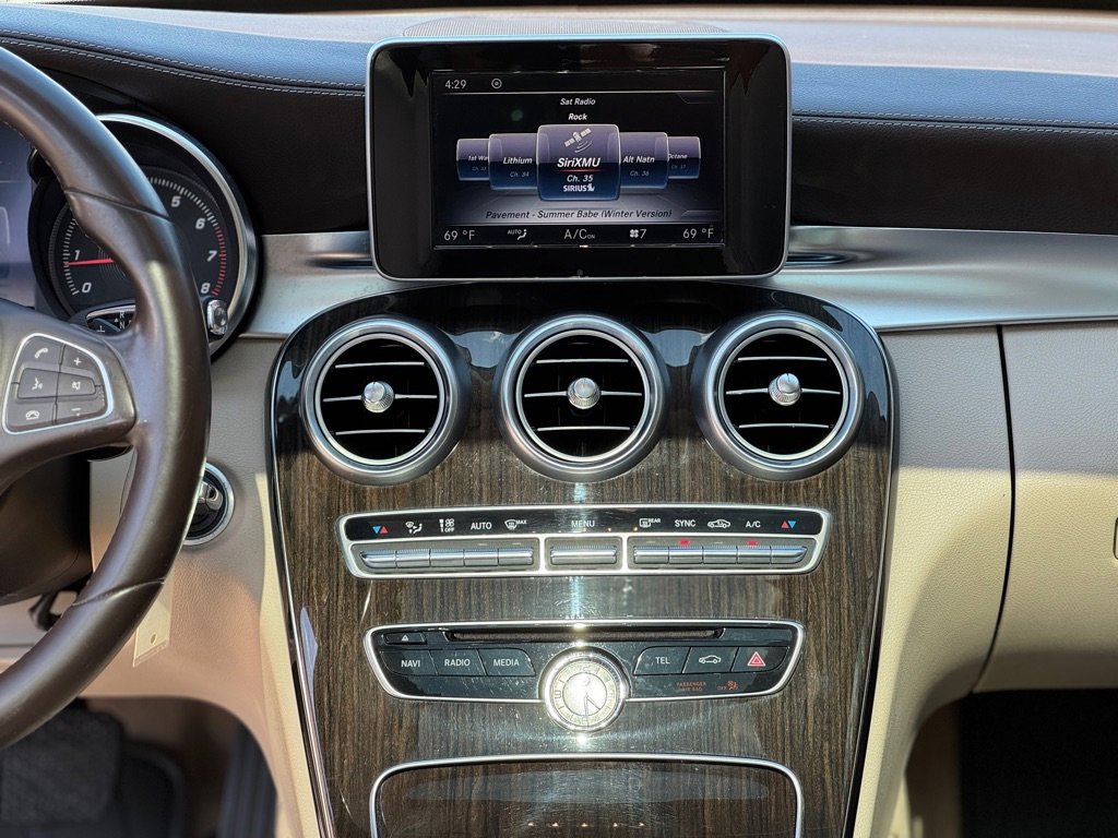 Used 2015 Mercedes-Benz C 300 4MATIC Sedan w/ Premium 1 Package image 15