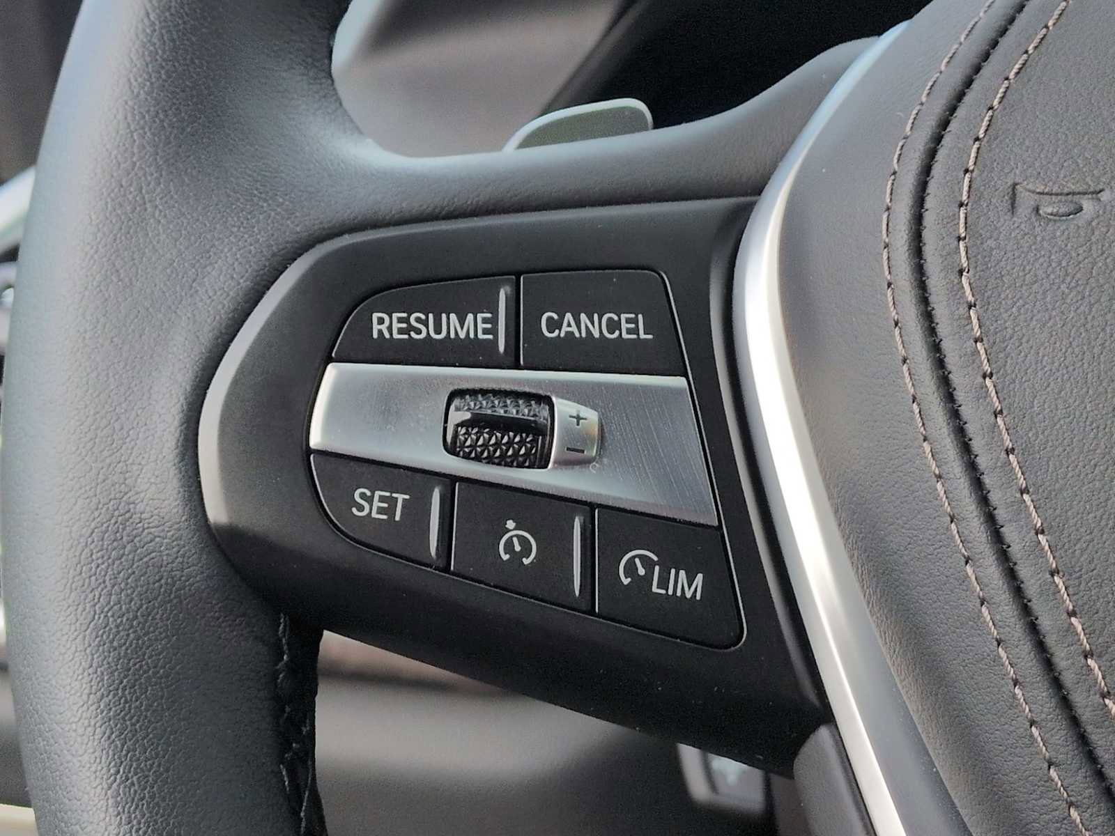 Certified 2023 BMW X5 xDrive40i w/ Premium Package image 25