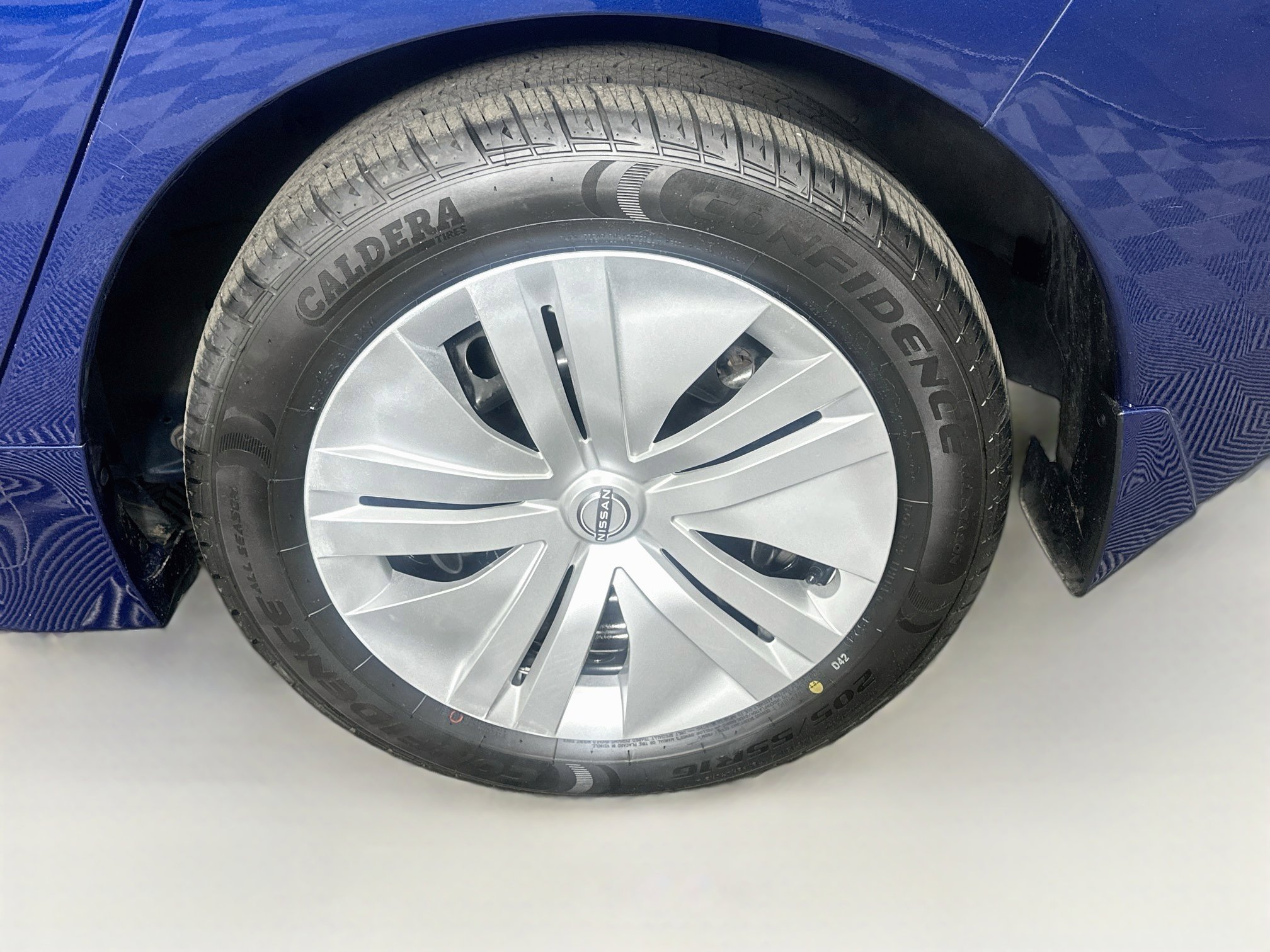 Used 2024 Nissan Leaf S FWD image 11
