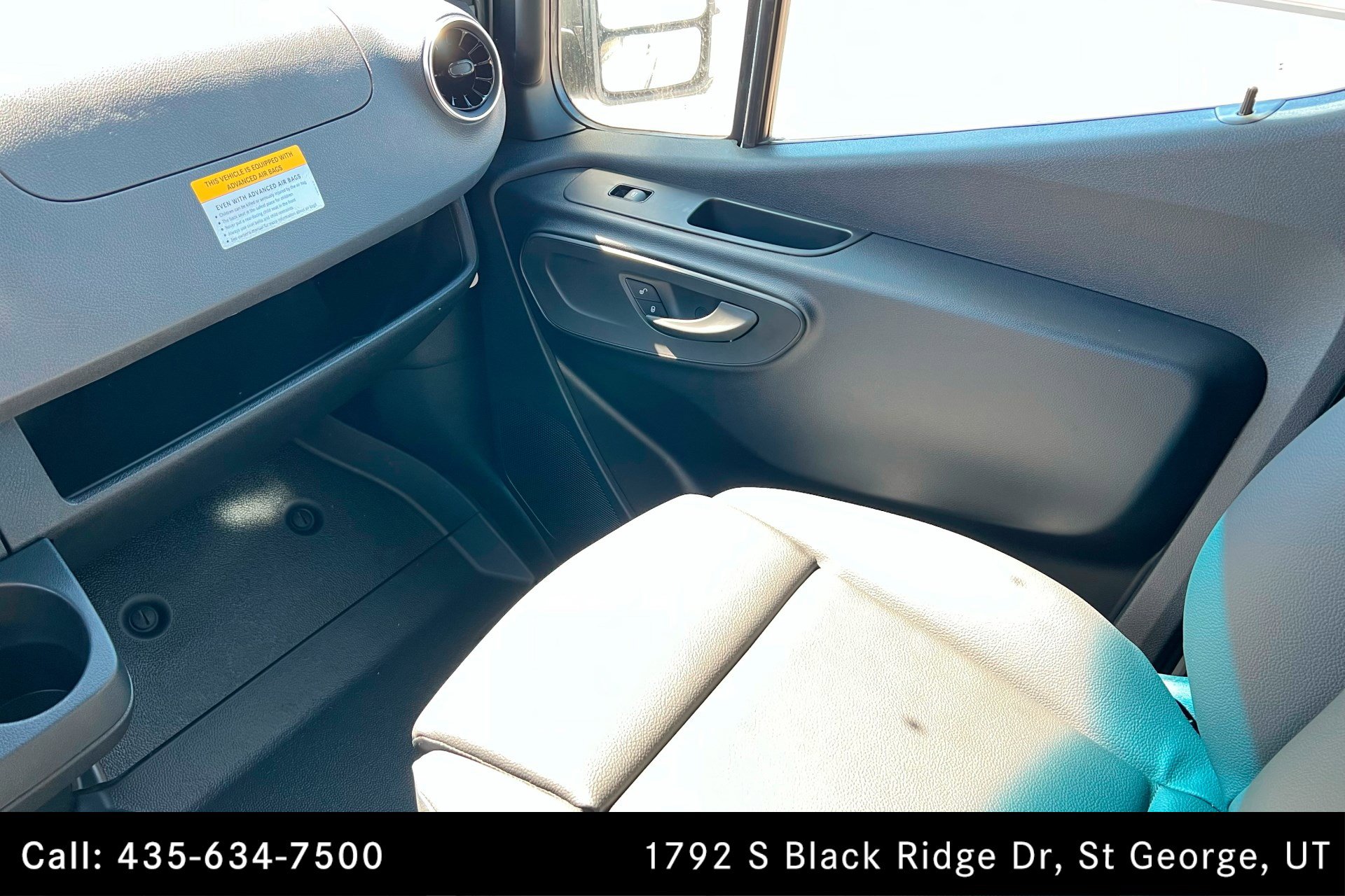 Used 2025 Mercedes-Benz Sprinter 2500 image 10