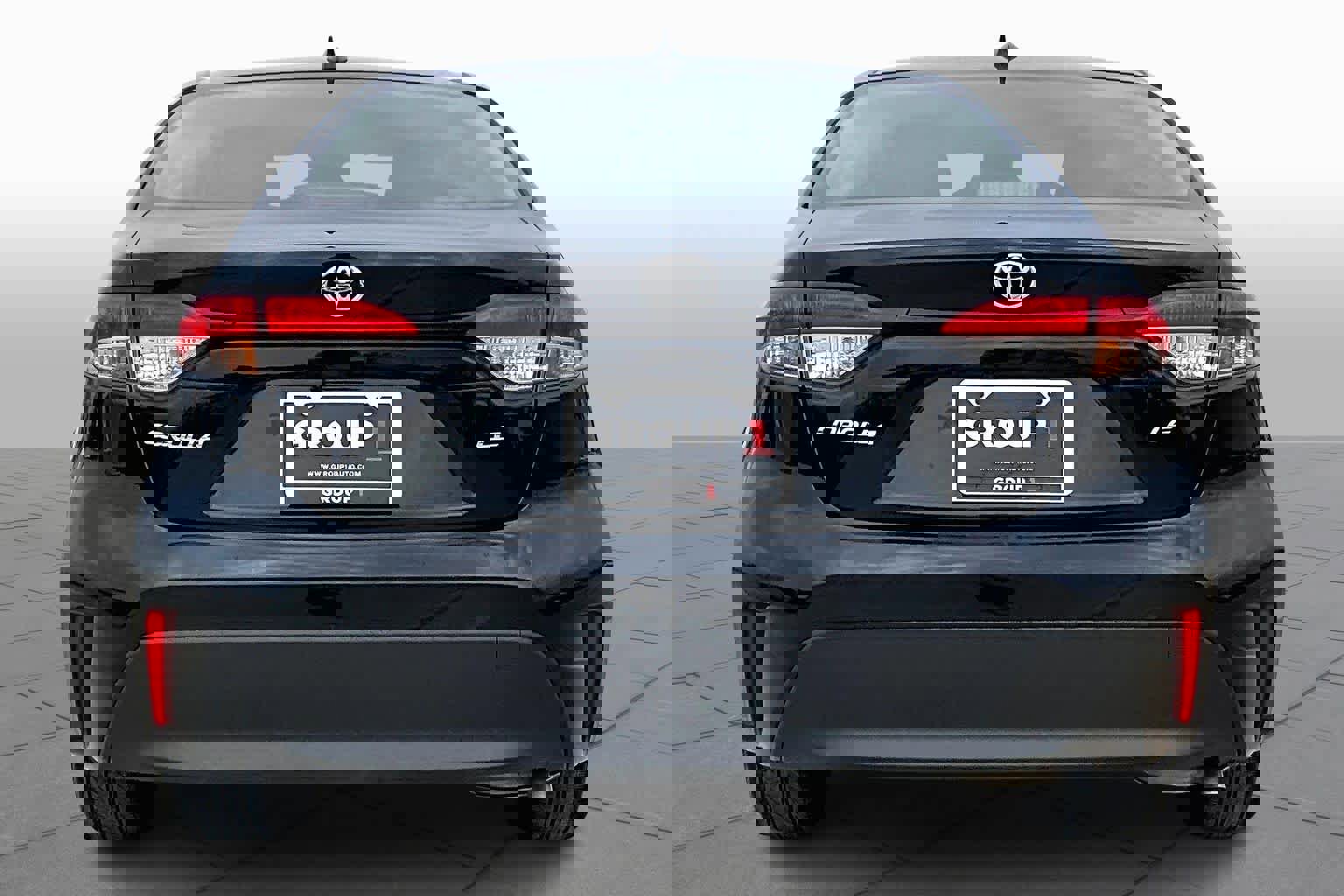 Used 2023 Toyota Corolla LE image 5