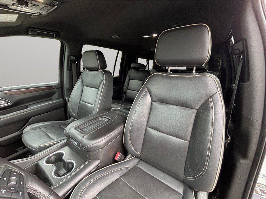 Used 2021 Chevrolet Suburban Premier RWD image 21