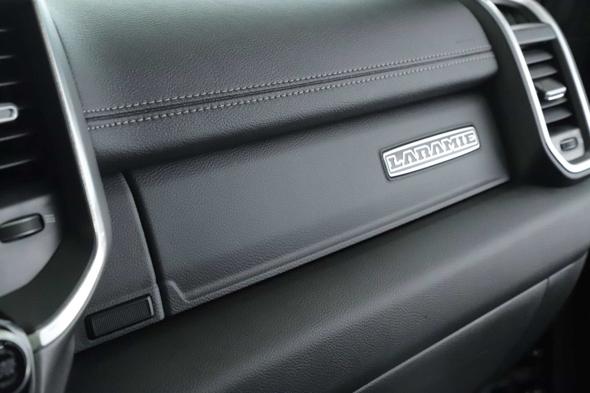 Used 2023 RAM 1500 Laramie image 16