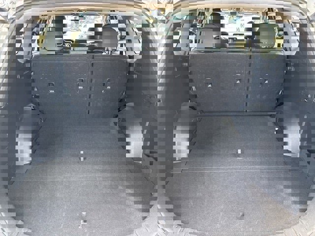 Used 2023 Hyundai Santa Fe SEL image 5