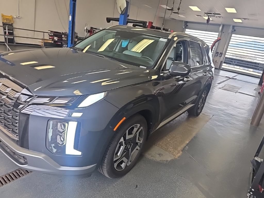 Used 2025 Hyundai Palisade SEL AWD/4WD image 2