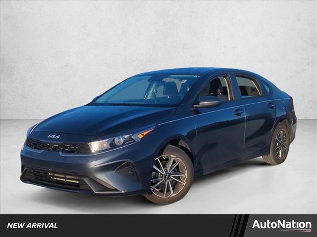 Used 2023 Kia Forte LXS image 1