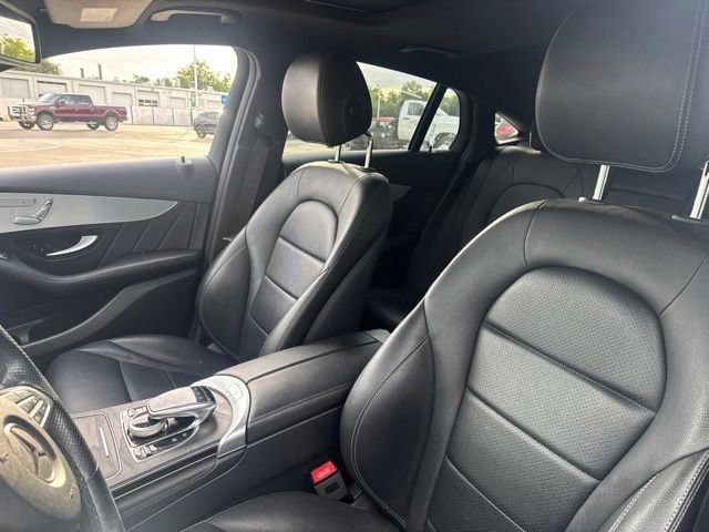 Used 2019 Mercedes-Benz GLC 300 4MATIC Coupe image 10