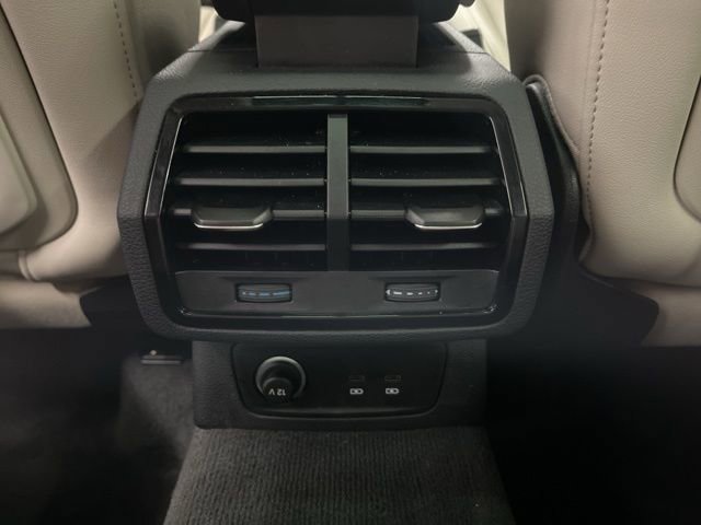 Used 2022 Audi Q3 2.0T Premium w/ Convenience Package image 28
