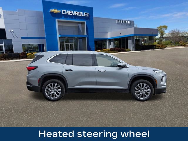 Used 2025 Buick Enclave Preferred image 10