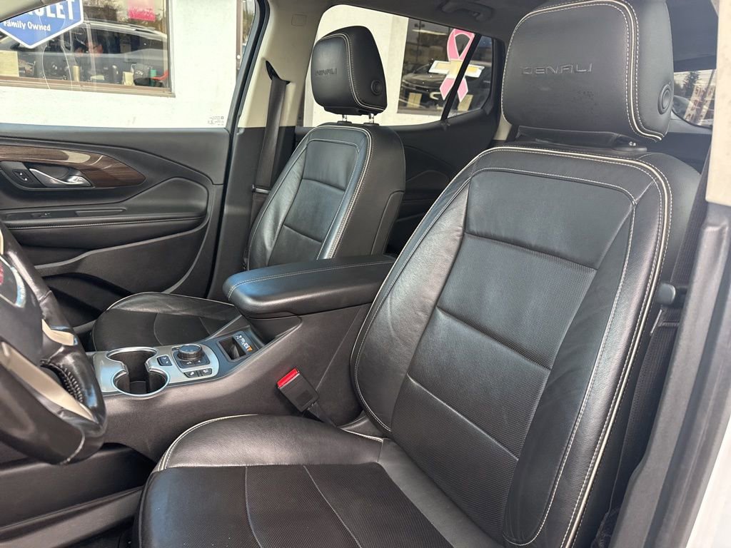 Used 2020 GMC Terrain Denali image 34