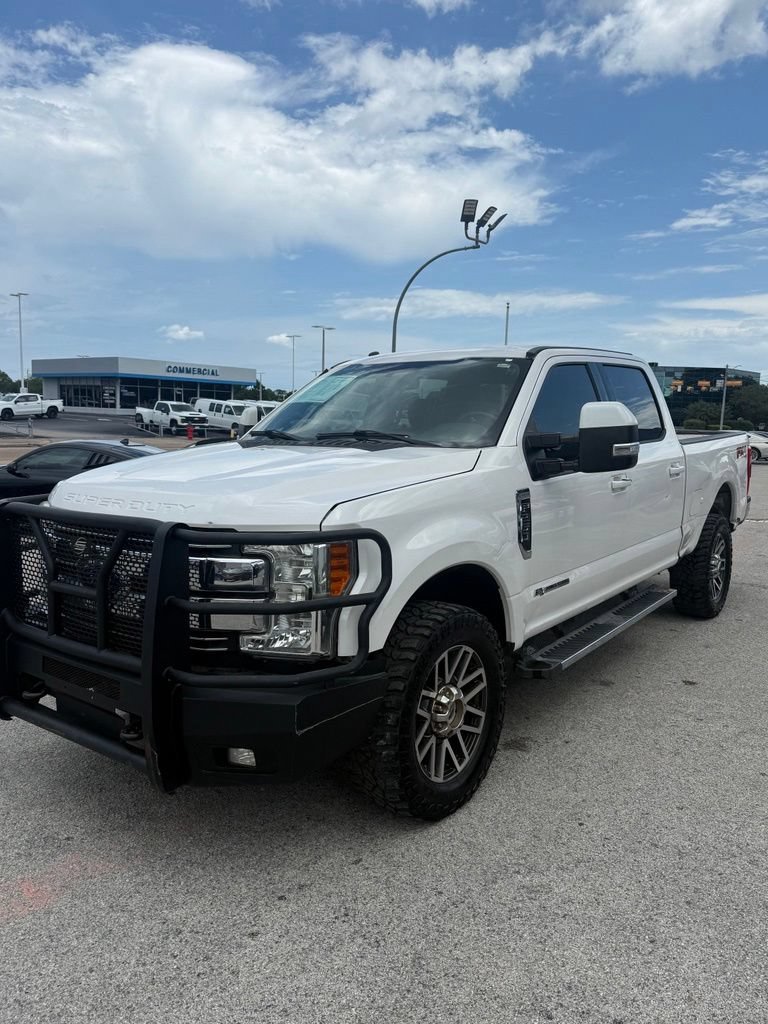 Used 2018 Ford F250 Lariat w/ Lariat Value Package AWD/4WD image 3