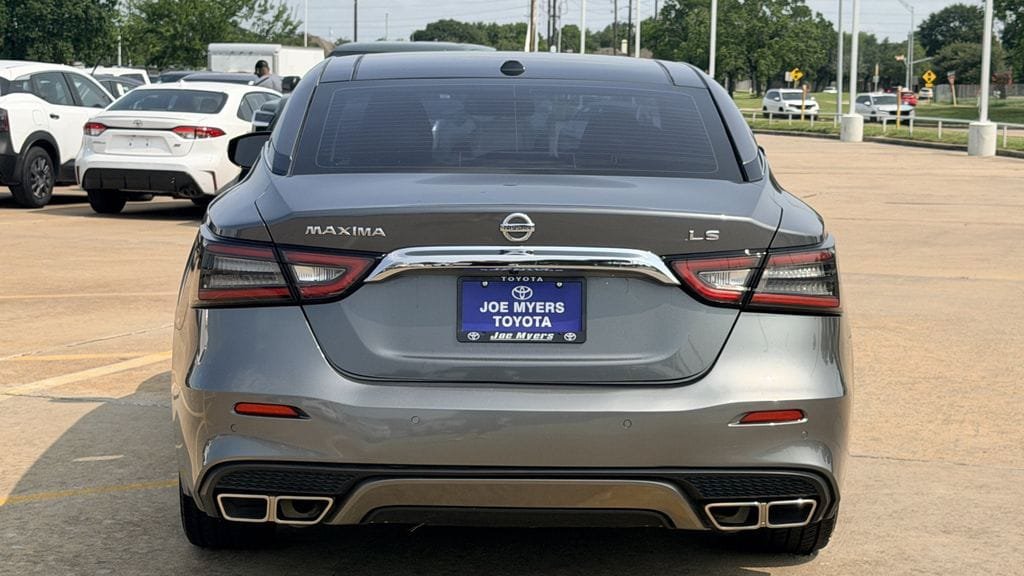 Used 2020 Nissan Maxima 3.5 SL w/ Floor Mat Group FWD image 8