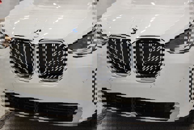 New 2025 BMW X3 xDrive30i w/ Premium Package image 16