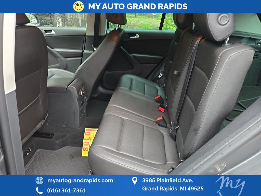 Used 2013 Volkswagen Tiguan S FWD image 26