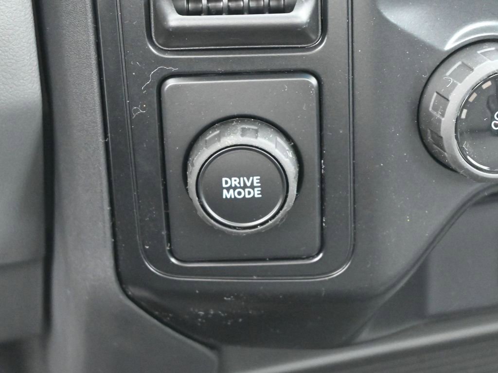 New 2026 Ford F350 XL w/ XL Chrome Package image 18