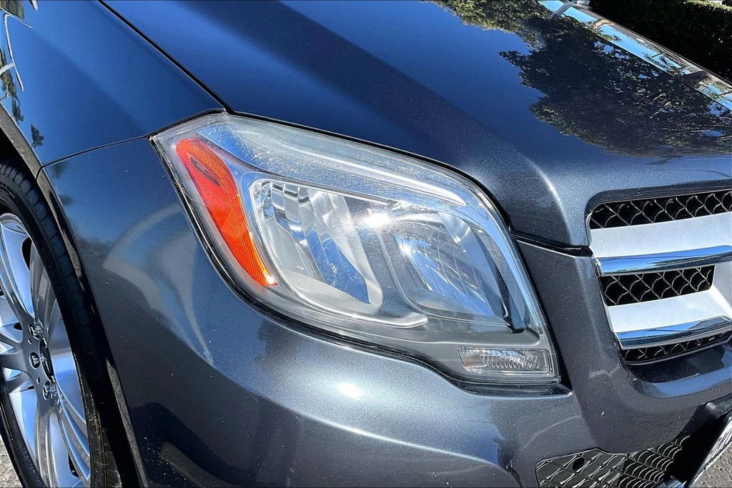 Used 2015 Mercedes-Benz GLK 350 2WD image 25