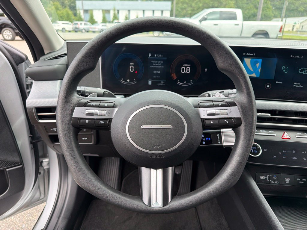 Certified 2025 Hyundai Sonata SEL FWD image 19