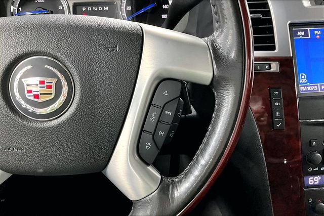 Used 2013 Cadillac Escalade EXT Premium AWD/4WD image 15