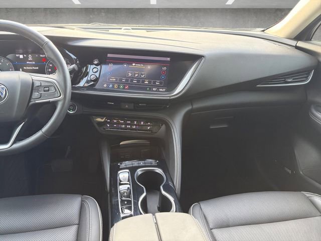 Used 2021 Buick Envision Essence w/ Technology Package I image 3