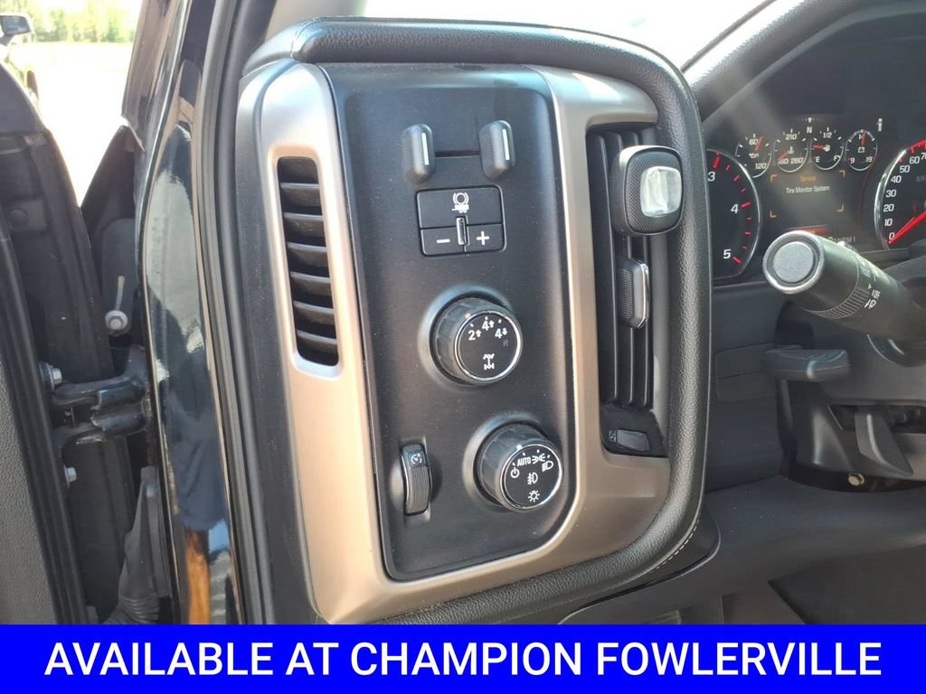 Used 2016 GMC Sierra 2500 Denali w/ Duramax Plus Package AWD/4WD image 13