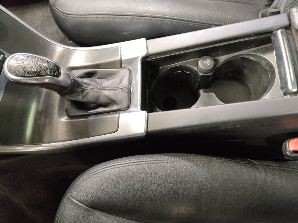 Used 2015 Volvo XC60 T5 Platinum image 26