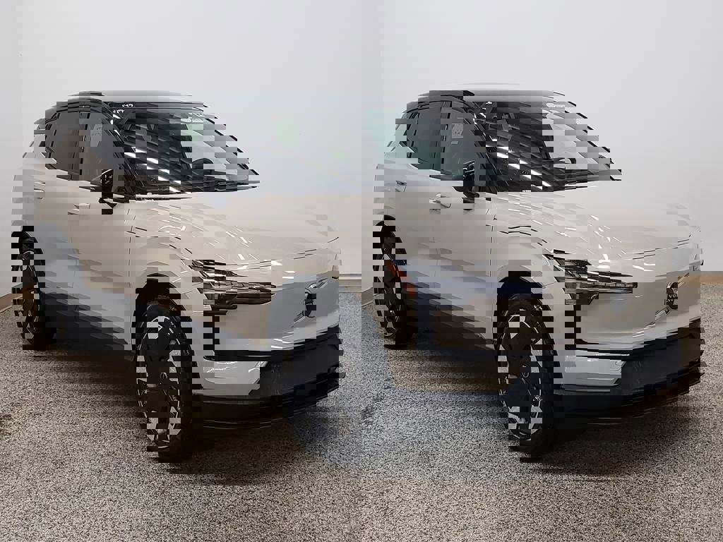 New 2026 Volvo EX30 Plus