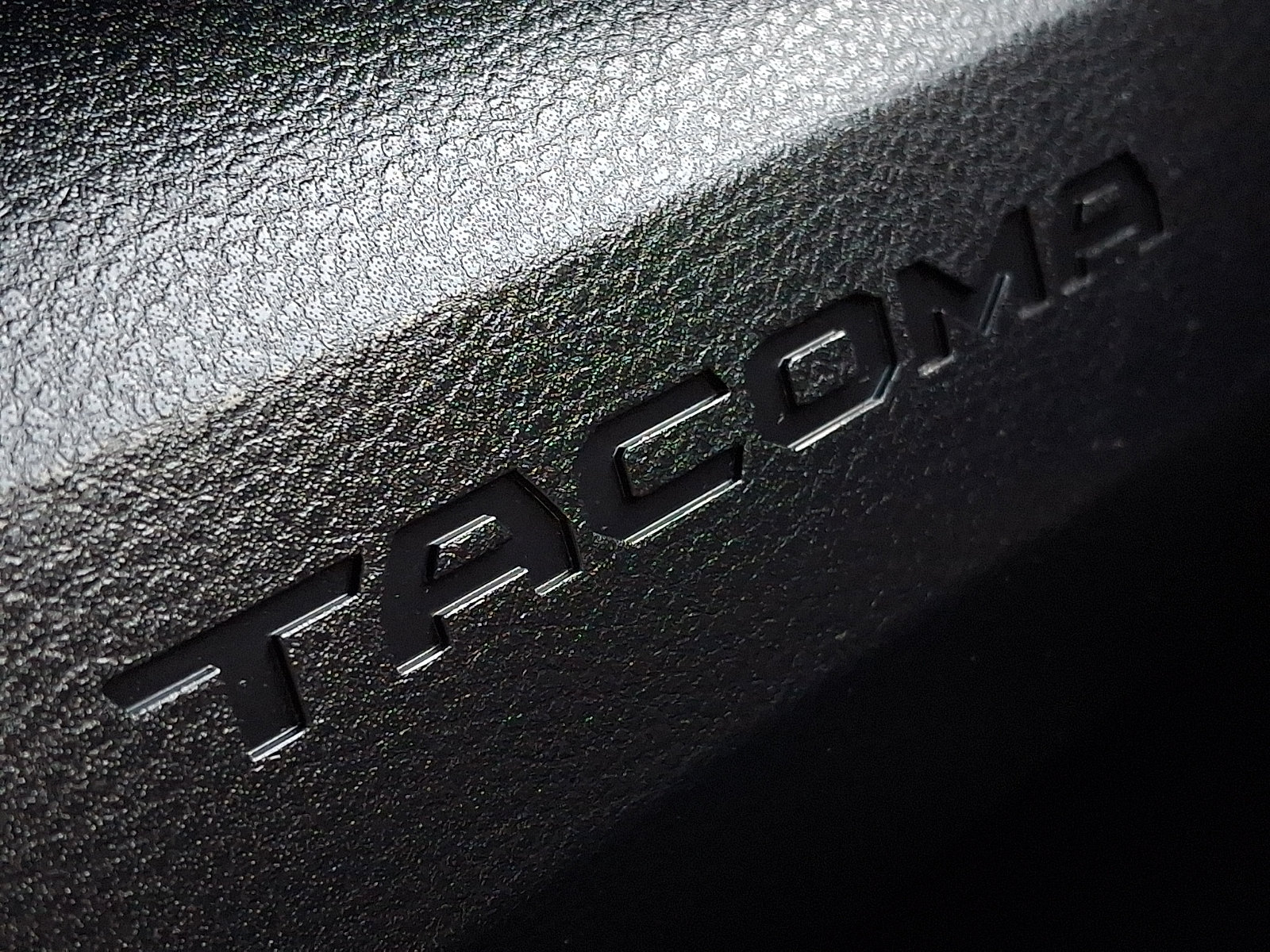 Used 2023 Toyota Tacoma TRD Off-Road w/ Technology Package AWD/4WD image 28