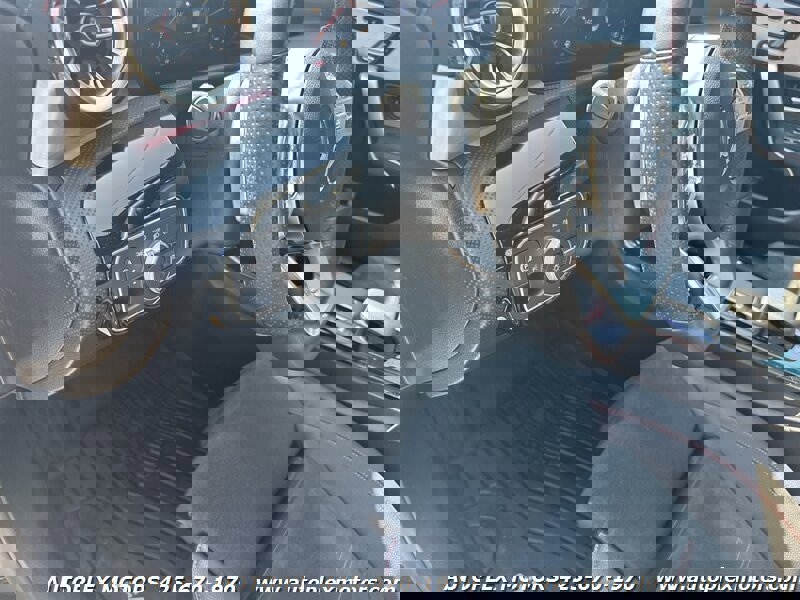 Used 2011 Nissan Rogue SV w/ Premium Pkg image 17