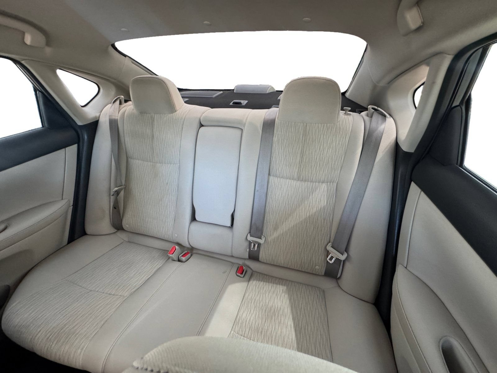 Used 2015 Nissan Sentra SV FWD image 14