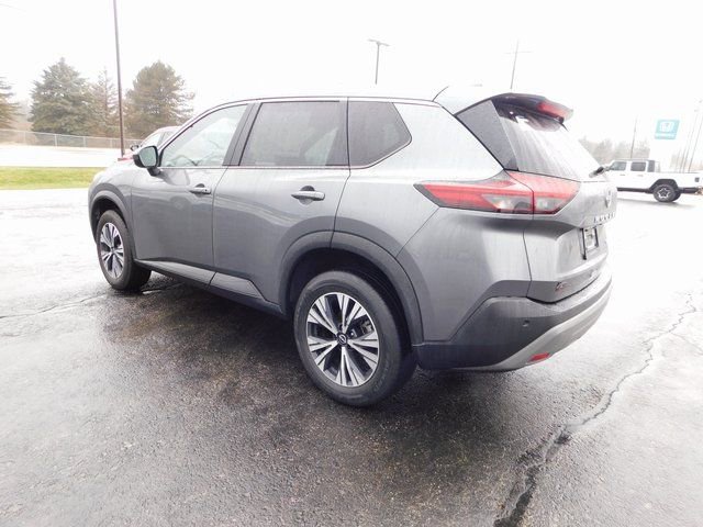 Used 2023 Nissan Rogue SV image 5