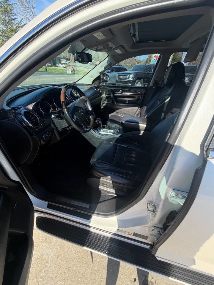 Used 2013 Buick Enclave Leather w/ Trailering Provision Package image 18