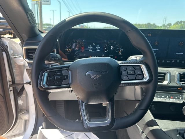 Used 2025 Ford Mustang GT Premium RWD image 14