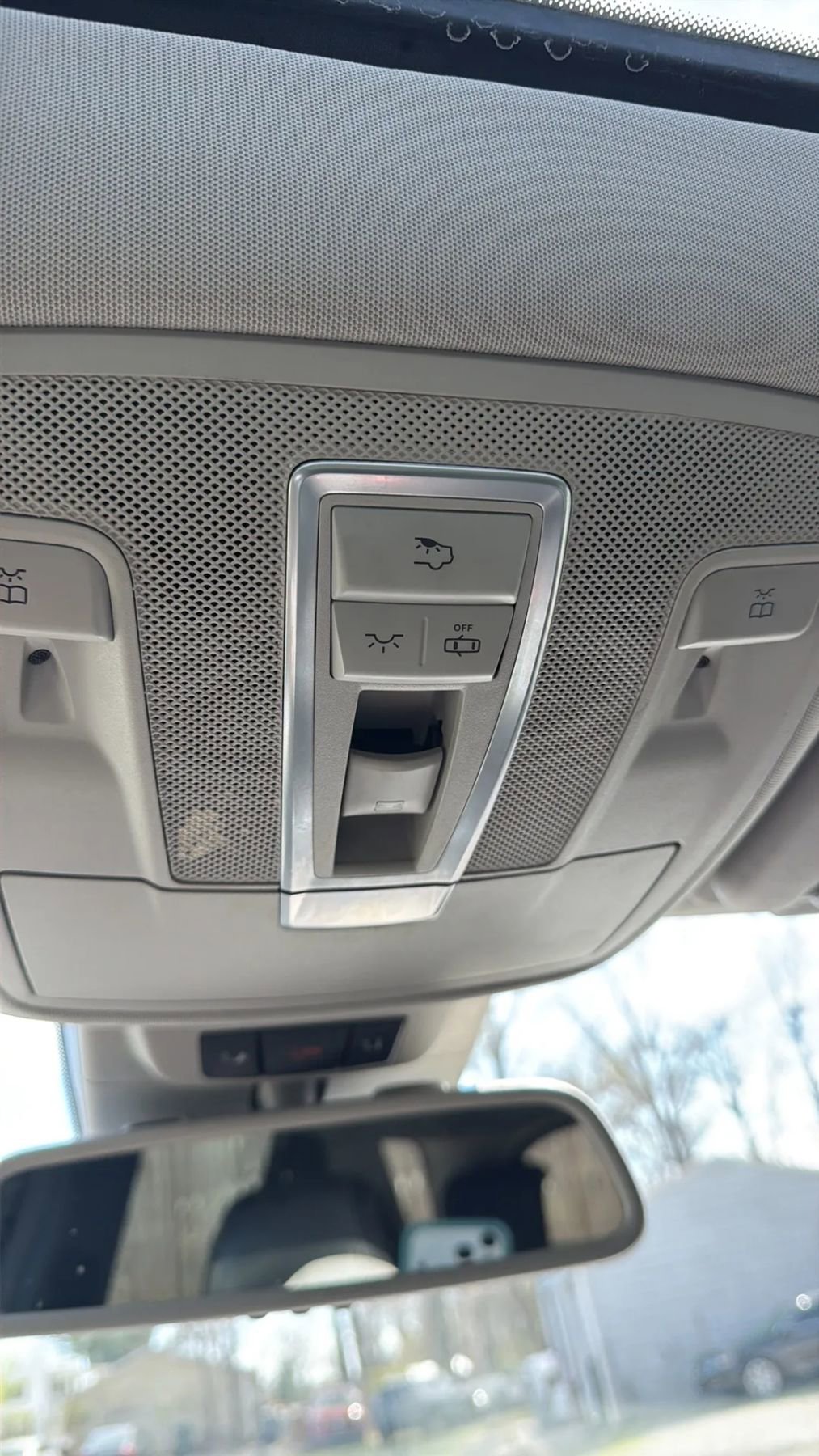 Used 2014 Mercedes-Benz ML 350 ML 350 4MATIC Sport Utility 4D w/ Premium 1 Package image 40