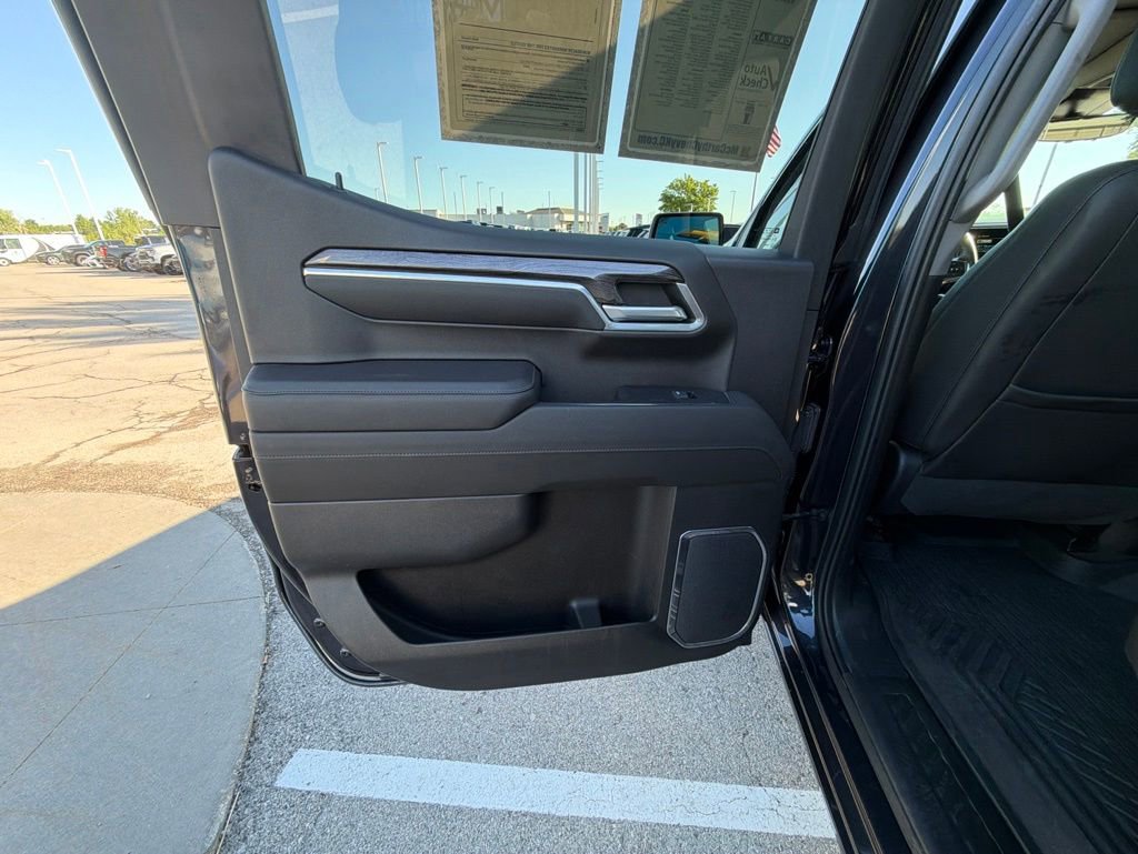 Certified 2022 Chevrolet Silverado 1500 LTZ AWD/4WD image 19