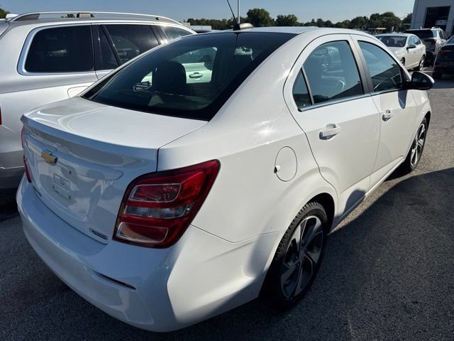 Used 2019 Chevrolet Sonic Premier FWD image 4