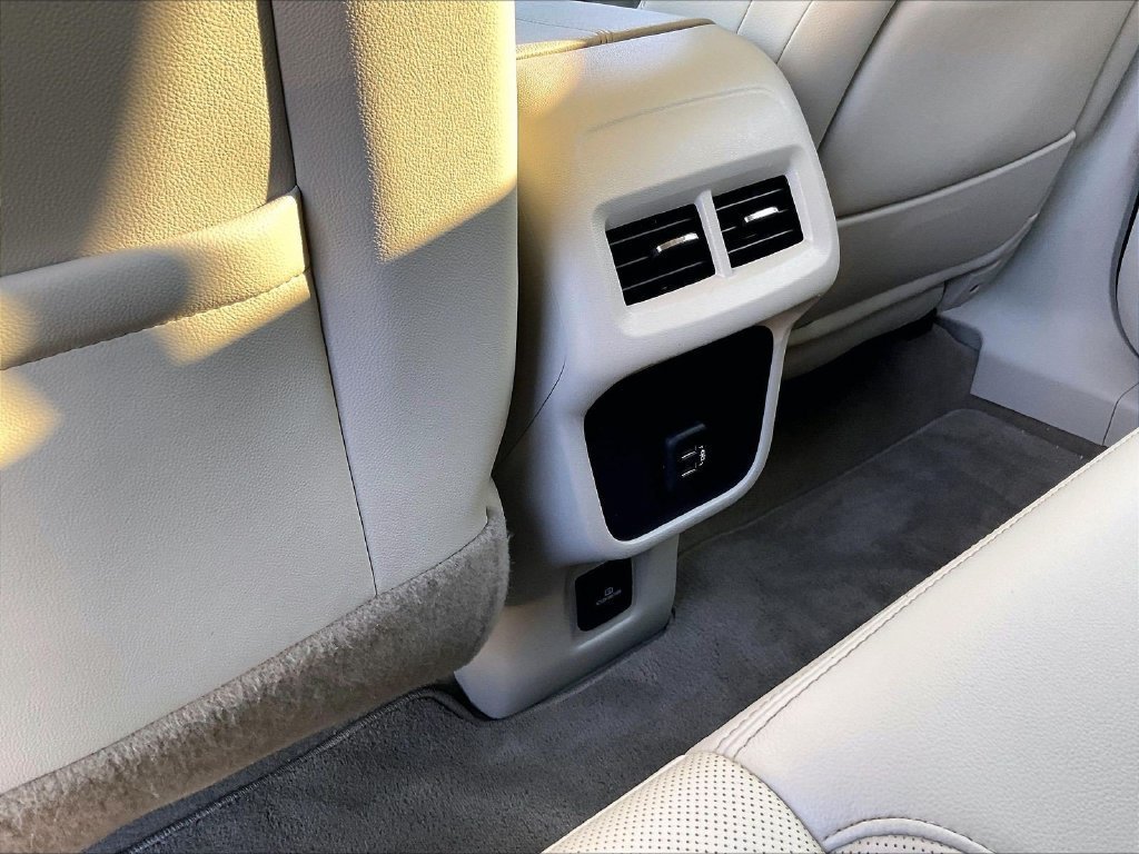 Used 2023 GMC Terrain Denali AWD/4WD image 28
