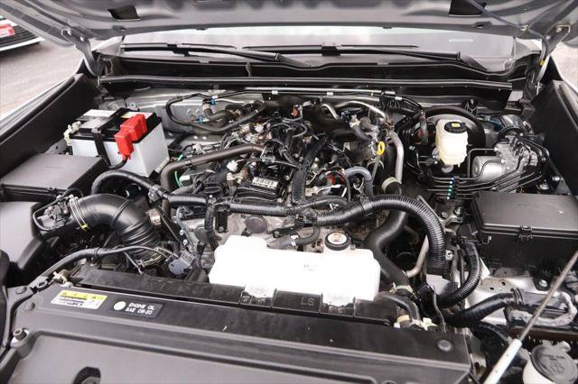 Certified 2025 Toyota 4Runner SR5 AWD/4WD image 7