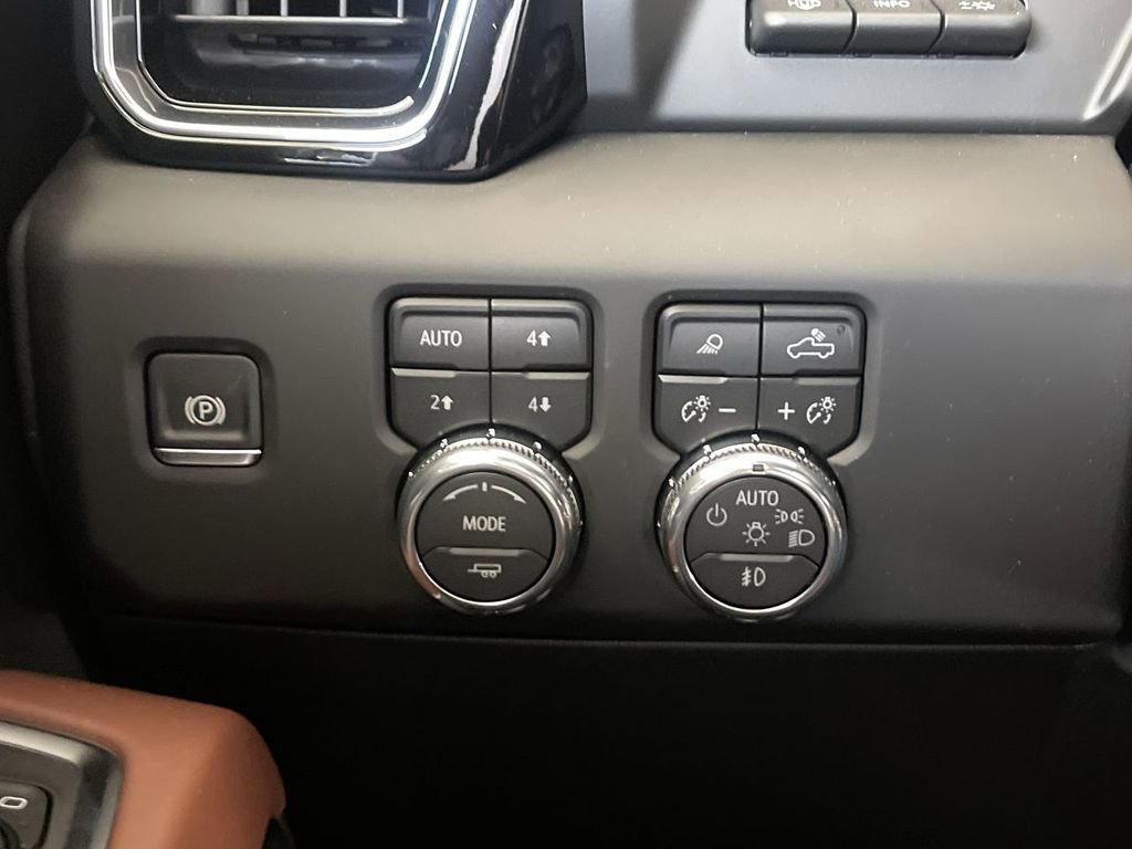 New 2026 GMC Sierra 1500 Denali Ultimate image 18